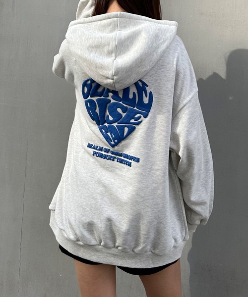 INGNI(イング)の「Backハートロゴチュニックパーカー(パーカー・レディース・オートミール/ブラック/オフホワイト・M)」の21枚目の写真