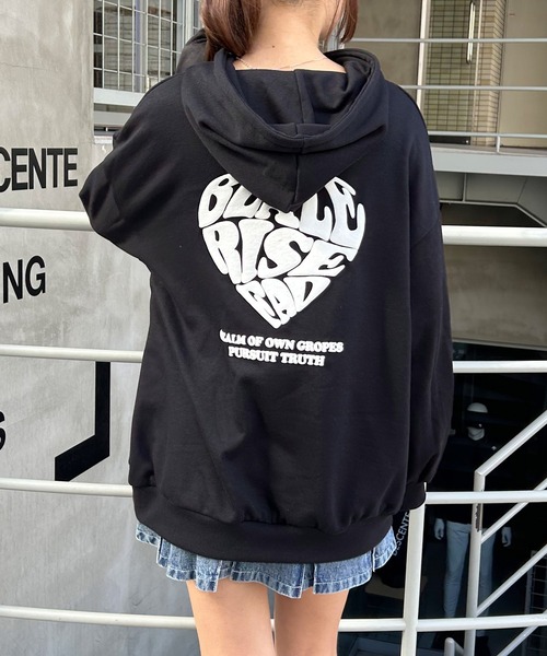 INGNI(イング)の「Backハートロゴチュニックパーカー(パーカー・レディース・オートミール/ブラック/オフホワイト・M)」の16枚目の写真