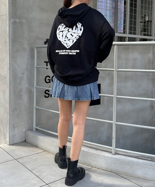 INGNI(イング)の「Backハートロゴチュニックパーカー(パーカー・レディース・オートミール/ブラック/オフホワイト・M)」の19枚目の写真