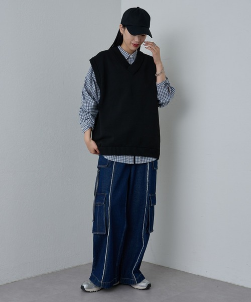 COLONY 2139（コロニートゥーワンスリーナイン）の「エアリーニットベスト（ベスト・メンズ・ブルー/ブラック・LARGE/MEDIUM）」の7枚目の写真