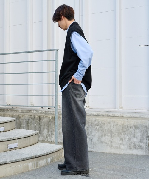 COLONY 2139（コロニートゥーワンスリーナイン）の「エアリーニットベスト（ベスト・メンズ・ブルー/ブラック・LARGE/MEDIUM）」の20枚目の写真