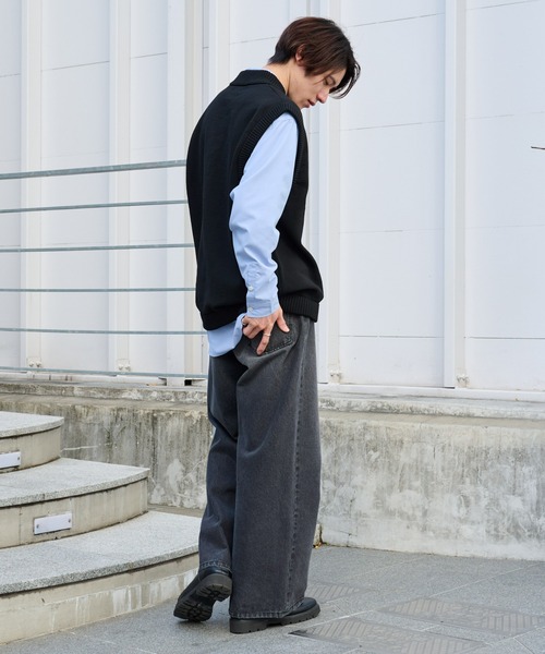 COLONY 2139（コロニートゥーワンスリーナイン）の「エアリーニットベスト（ベスト・メンズ・ブルー/ブラック・LARGE/MEDIUM）」の22枚目の写真