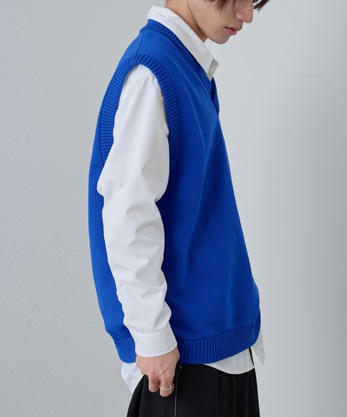 COLONY 2139（コロニートゥーワンスリーナイン）の「エアリーニットベスト（ベスト・メンズ・ブルー/ブラック・LARGE/MEDIUM）」の17枚目の写真