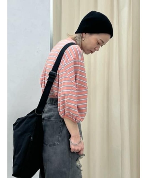 RODEO CROWNS WIDE BOWL（ロデオクラウンズワイドボウル）の「袖ボリュームトップス（Tシャツ/カットソー・レディース・チャコールグレー/ピンク系その他/アイボリー/イエロー系その他・FREE）」の4枚目の写真