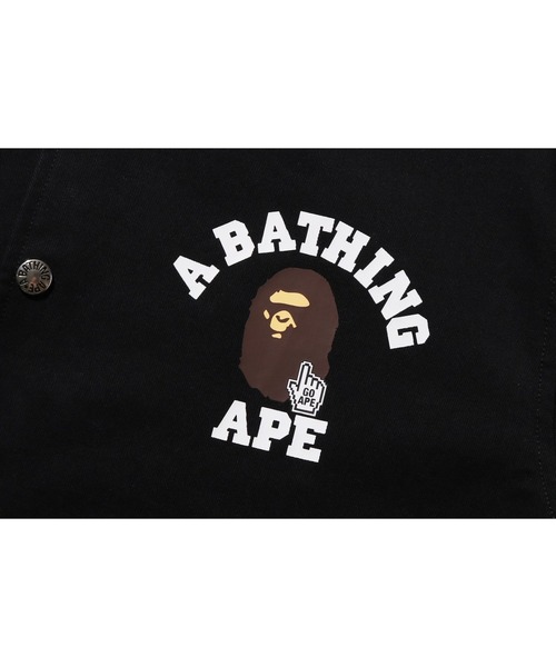 A BATHING APE（アベイシングエイプ）の「GO APE POINTER COLLEGE COACH JACKET（ミリタリージャケット・メンズ・ベージュ/ブラック・SMALL/LARGE/MEDIUM/X-LARGE/XX-LARGE）」の5枚目の写真