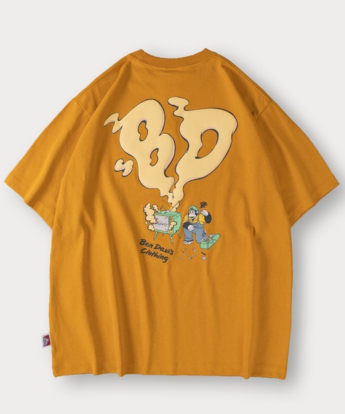 BEN DAVIS(ベンデイビス)の「【BENDAVIS/ベンデイビス】BEN SMOKING TV TEE/BDブランドイニシャルTシャツ/バックプリント/オーバーサイズ(Tシャツ/カットソー・メンズ・マスタード/グリーン/チャコールグレー/ホワイト・M/L/XL)」の10枚目の写真