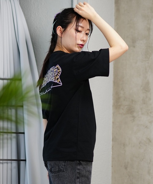 THRASHER(スラッシャー)の「【ムラサキスポーツ限定】THRASHER/スラッシャー 水陸両用 オーバーサイズ 半袖ラッシュガード/Tシャツ TC-004(Tシャツ/カットソー・レディース・ホワイト/ブラック・XL/L/M)」の12枚目の写真