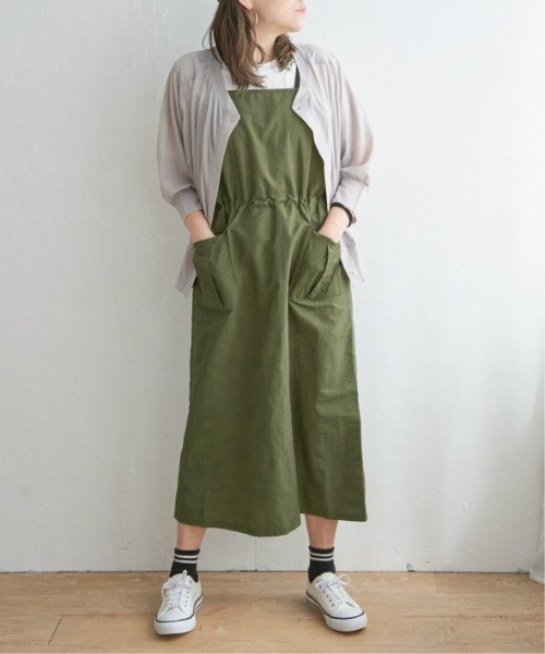 LBC（エルビーシー）の「ナイロンワークジャンスカ（ワンピース・レディース・ダークオリーブ/ブラック・M）」の14枚目の写真