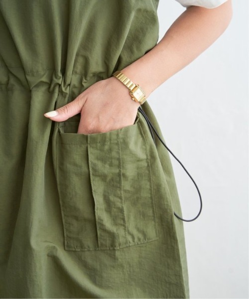 LBC（エルビーシー）の「ナイロンワークジャンスカ（ワンピース・レディース・ダークオリーブ/ブラック・M）」の6枚目の写真