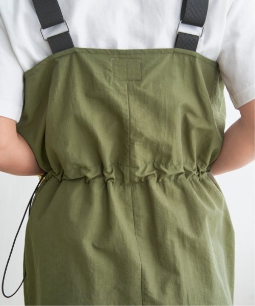 LBC（エルビーシー）の「ナイロンワークジャンスカ（ワンピース・レディース・ダークオリーブ/ブラック・M）」の3枚目の写真