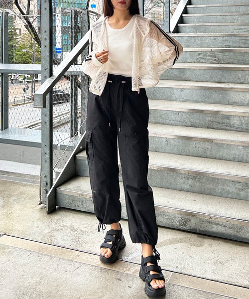 INGNI（イング）の「リブタンク（タンクトップ・レディース・オフホワイト/ブラック・M）」の6枚目の写真