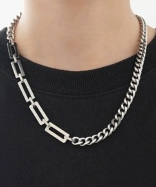 A‘gem 9（エージェムナイン）の「A'GEM/9 × .kom 『KANSAI STUDIO/カンサイスタジオ』 ポイントチェーンネックレス（ネックレス・レディース・シルバー・FREE）」の3枚目の写真