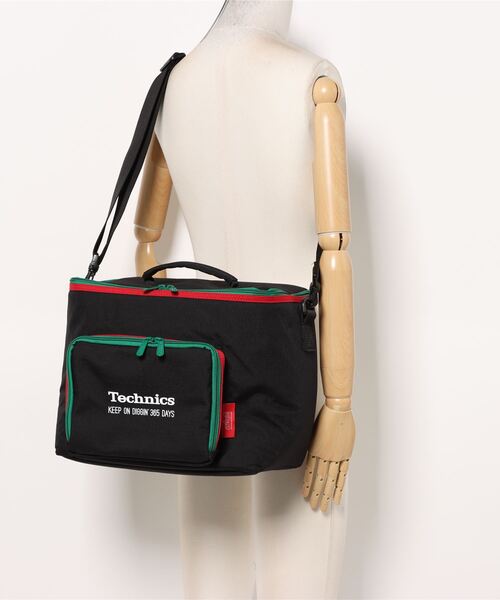 Manhattan Portage（マンハッタンポーテージ）の「Groove Record Bag Technics（ショルダーバッグ・メンズ・ブラック・LARGE）」の19枚目の写真