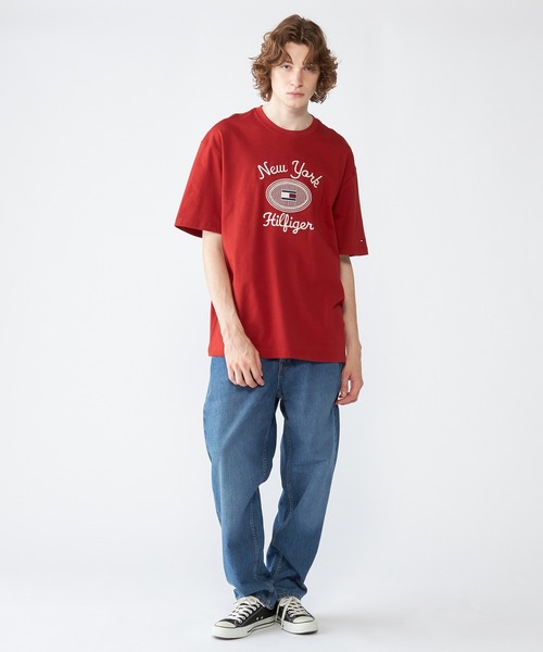 TOMMY HILFIGER(トミーヒルフィガー)の「ニューヨーククレストTシャツ(Tシャツ/カットソー・メンズ・レッド/ホワイト・X-LARGE/MEDIUM/SMALL/LARGE)」の4枚目の写真