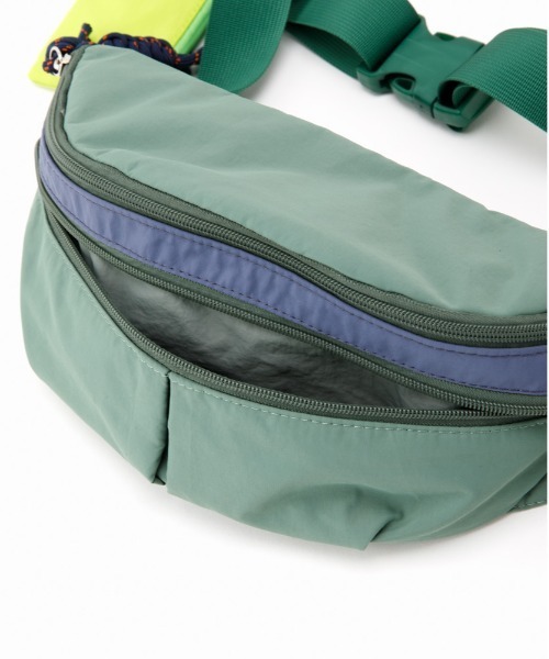 CONTROL FREAK / CTFK（コントロールフリーク）の「CONTROL FREAK / CTFK（コントロールフリーク）撥水ナイロンウエストポーチ（ボディバッグ/ウエストポーチ・レディース・ブラック/サンドグレー/モスグリーン/マスタード/グレー・FREE）」の9枚目の写真