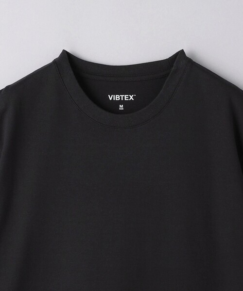 UNITED ARROWS（ユナイテッドアローズ）の「【別注】＜VIBTEX＞クルーネック Tシャツ-抗菌・防臭-（Tシャツ/カットソー・メンズ・ホワイト/ブラック/ダークグレー・S/M/L）」の22枚目の写真