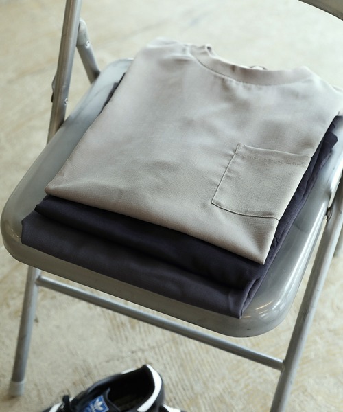 The unormwind（ザアンノームワインド）の「Buyer's Select /リネンライクPEクルーネック半袖プルオーバーTシャツ（Tシャツ/カットソー・メンズ・ブラック/グレイッシュベージュ/チャコール・M/L/XL）」の10枚目の写真