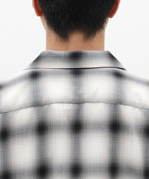 JOURNAL STANDARD J.S HOMESTEAD(ジャーナルスタンダードホームステッド)の「【J.S.Homestead / Stead】P/R OMBRE AIR MAN SH(シャツ/ブラウス・メンズ・ブラック/ブラウン/ホワイト×ホワイト・LARGE/MEDIUM)」の7枚目の写真