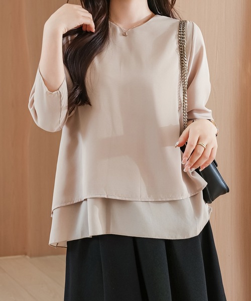 Lace Ladies(レースレディース)の「ソリッドカラー Vネック ティアード 7分袖 フレア プルオーバー(シャツ/ブラウス・レディース・ネイビー/ブラック/ブルーグレー/グレイッシュベージュ・S/FREE)」の15枚目の写真
