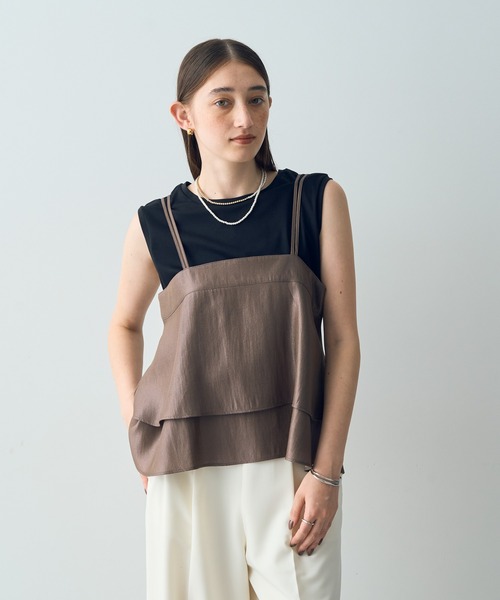 YECCA VECCA（イェッカヴェッカ）の「シャイニーオーバーキャミ（キャミソール・レディース・ブラック/アイボリー/モカ・FREE）」の3枚目の写真