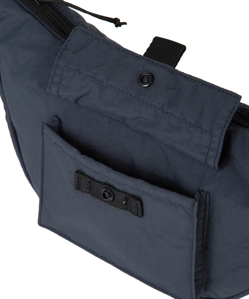 Champion（チャンピオン）の「champion/チャンピオン ショルダーバッグ パース No.63893（ショルダーバッグ・メンズ・アイボリー/ブラック/ピンク・FREE）」の7枚目の写真