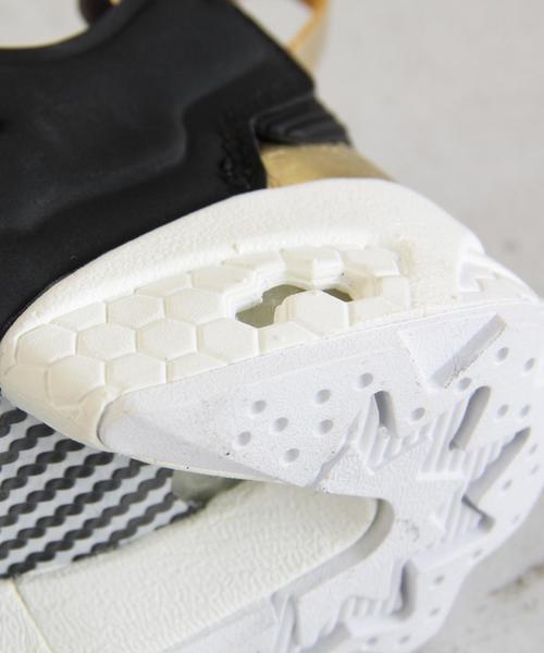 Reebok（リーボック）の「【国内exclusive】BY Reebok womens INSTA PUMP FURY/スニーカー：◆（スニーカー・レディース・ホワイト/ブラック・23cm/24.5cm/23.5cm/24cm/25cm/25.5cm）」の10枚目の写真