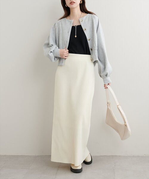 natural couture(ナチュラルクチュール)の「金釦ノーカラーダンボールブルゾン(ブルゾン・レディース・ネイビー/オフホワイト/グレー/ブラック・FREE)」の12枚目の写真