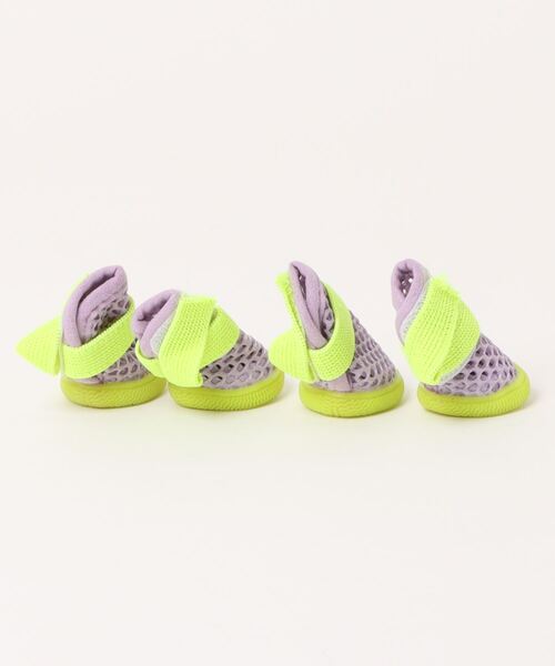 aimoha（アイモハ）の「ペット用メッシュシューズ  肉球保護（ペットウェア・レディース・グリーン/パープル・SMALL/MEDIUM/LARGE/X-LARGE/XX-LARGE）」の3枚目の写真