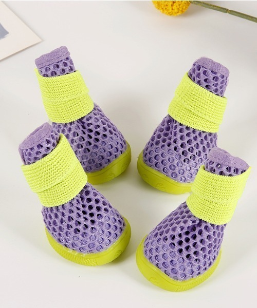 aimoha（アイモハ）の「ペット用メッシュシューズ  肉球保護（ペットウェア・レディース・グリーン/パープル・SMALL/MEDIUM/LARGE/X-LARGE/XX-LARGE）」の2枚目の写真
