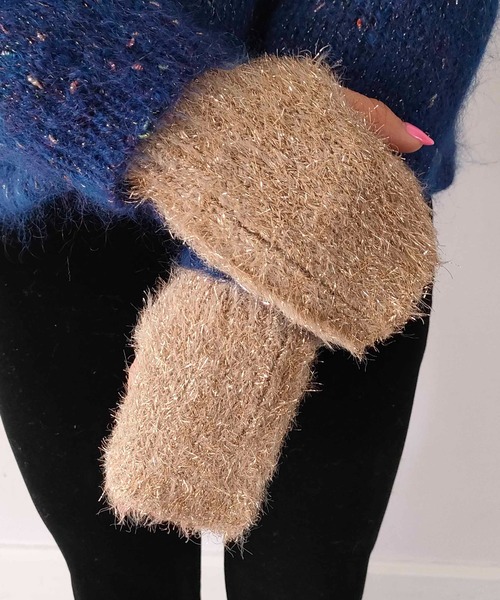 CONTROL FREAK / CTFK(コントロールフリーク)の「CONTROL FREAK(コントロールフリーク)ラメフェザーグローブ(手袋・レディース・ブラック/ベージュ/グレー・FREE)」の5枚目の写真