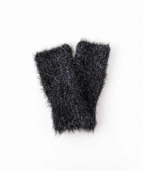 CONTROL FREAK / CTFK(コントロールフリーク)の「CONTROL FREAK(コントロールフリーク)ラメフェザーグローブ(手袋・レディース・ブラック/ベージュ/グレー・FREE)」の9枚目の写真
