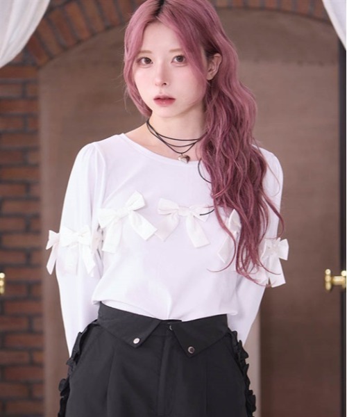 FickleBebe(フィクルベベ)の「ボリュームリボントップス(Tシャツ/カットソー・レディース・ブラック/ホワイト・FREE)」の13枚目の写真