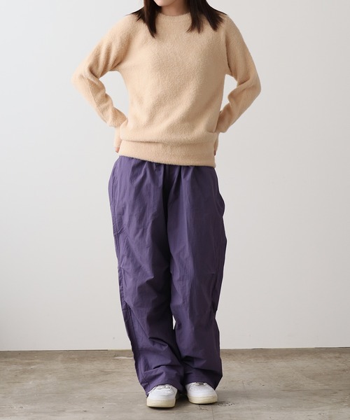 ROOPTOKYO(ループトウキョウ)の「Wide nylon training pants/ワイドナイロンパンツ トレーニングパンツ パラシュートパンツ タックデザイン(その他パンツ・メンズ・アイボリー/ブラック/オリーブ/パープル/グレー・M/L/XL)」の19枚目の写真