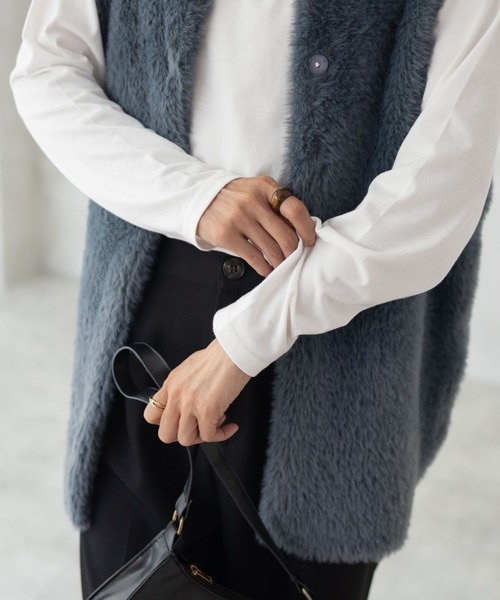 NAVY(ネイビー)の「NAVY ベーシック裾ラウンド長袖Tシャツ ロンT(Tシャツ/カットソー・レディース・ブラック/ネイビー系/オートミール/ホワイト/ピンク・M/L)」の2枚目の写真