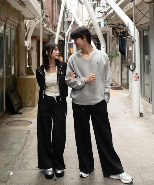 ALAND（エーランド）の「【UNISEX】ALAND／Aロゴジャージブルゾン（ジャージ・レディース・ブラック/ボルドー・SMALL/LARGE）」の7枚目の写真