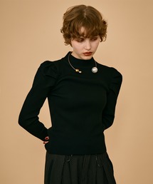 uyu.（ウユ）の「シャーリングパフスリーブトップス（Tシャツ/カットソー）」