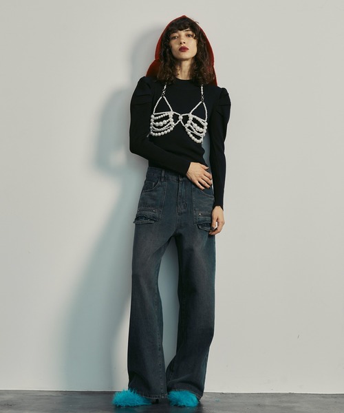 uyu.(ウユ)の「シャーリングパフスリーブトップス(Tシャツ/カットソー・レディース・ブラック/ブラウン/ピンク/オレンジ/ホワイト/レッド・FREE)」の7枚目の写真