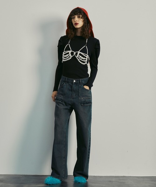 uyu.(ウユ)の「シャーリングパフスリーブトップス(Tシャツ/カットソー・レディース・ブラック/ブラウン/ピンク/オレンジ/ホワイト/レッド・FREE)」の9枚目の写真