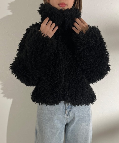 r.（アールドット）の「プードルファー　2wayカラー　ショートジャケット（ブルゾン・レディース・グレイッシュベージュ/グレー/キナリ/ブラウン/ブラック・FREE）」の2枚目の写真