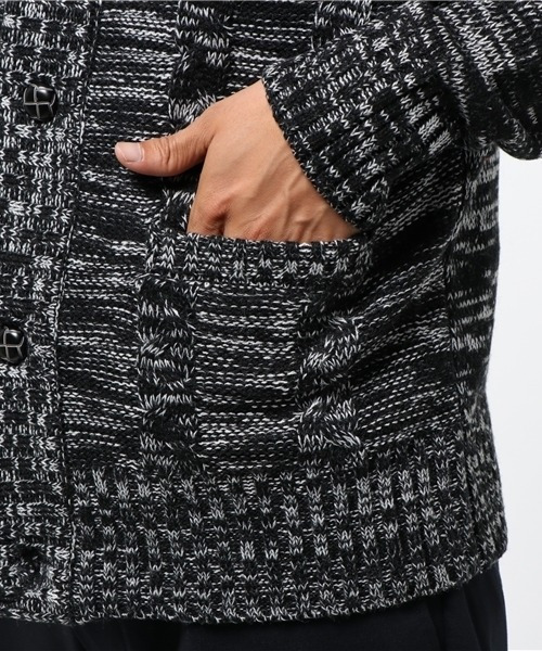 ARCADE(アーケード)の「ショールカラー ケーブル編みニット カーディガン(カーディガン/ボレロ・メンズ・ブラックミックス/ベージュ/ミックスグレー/ワイン/ブラック・L/LL/M)」の10枚目の写真