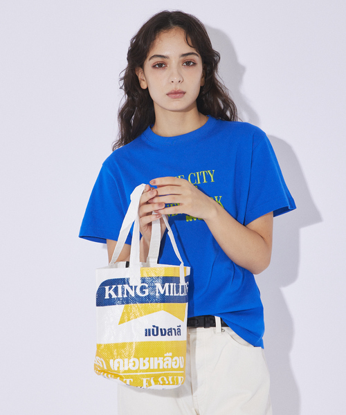 ABAHOUSE（アバハウス）の「【THAILAND MADE／タイランド メイド】ROUND BAG/ラウンドミニバックセメント バッグ（エコバッグ/サブバッグ・メンズ・その他4/その他7/その他6/その他8/その他2/その他3/その他5/その他1・フリー）」の7枚目の写真