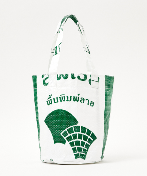 ABAHOUSE（アバハウス）の「【THAILAND MADE／タイランド メイド】ROUND BAG/ラウンドミニバックセメント バッグ（エコバッグ/サブバッグ・メンズ・その他4/その他7/その他6/その他8/その他2/その他3/その他5/その他1・フリー）」の11枚目の写真