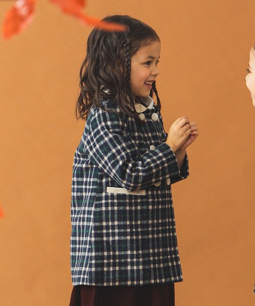 B:MING by BEAMS（ビーミングバイビームス）の「ファー襟 チェック柄 ダブル コート（100～140cm）（ダウンジャケット/コート・キッズ・ベージュ/ネイビー・110/120/130/140/100）」の6枚目の写真