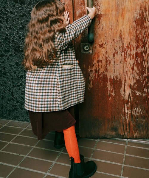 B:MING by BEAMS（ビーミングバイビームス）の「ファー襟 チェック柄 ダブル コート（100～140cm）（ダウンジャケット/コート・キッズ・ベージュ/ネイビー・110/120/130/140/100）」の8枚目の写真