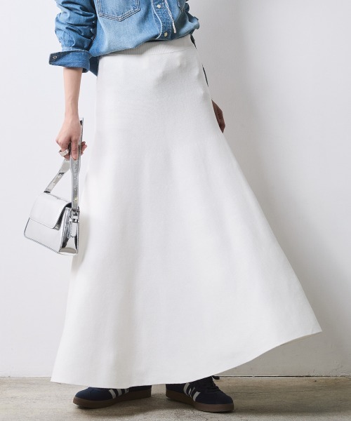 CHIC STYLE(シックスタイル)の「フレアロングニットスカート <大きいサイズ有>シックスタイル(スカート・レディース・ブラック/オフホワイト・M/L/LL/3L/4L/5L)」の20枚目の写真