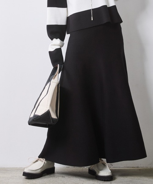 CHIC STYLE(シックスタイル)の「フレアロングニットスカート <大きいサイズ有>シックスタイル(スカート・レディース・ブラック/オフホワイト・M/L/LL/3L/4L/5L)」の22枚目の写真