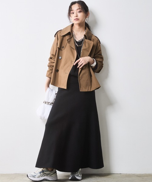 CHIC STYLE(シックスタイル)の「フレアロングニットスカート <大きいサイズ有>シックスタイル(スカート・レディース・ブラック/オフホワイト・M/L/LL/3L/4L/5L)」の4枚目の写真