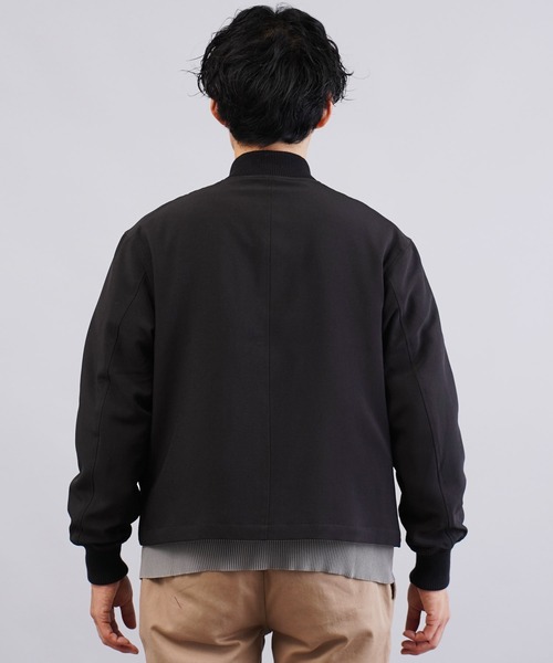 jiggys shop（ジギーズショップ）の「撥水加工 ショート丈 パデット 中綿ブルゾン（ブルゾン・メンズ・チャコールグレー/ブラック・MEDIUM/X-LARGE/LARGE）」の3枚目の写真