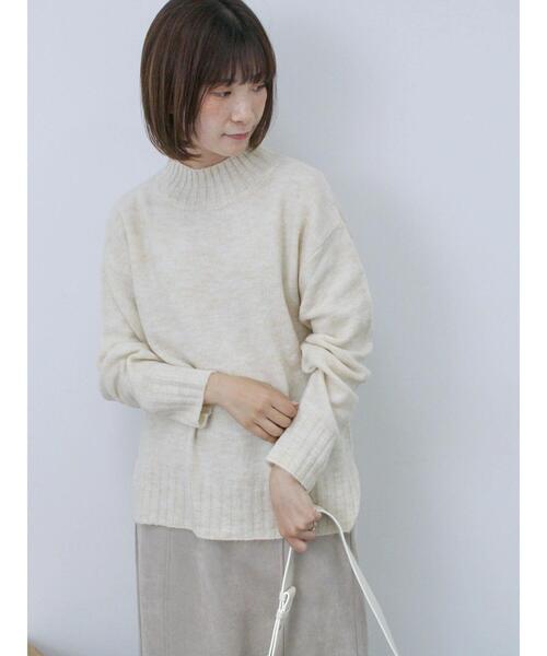 Samansa Mos2 blue（サマンサモスモスブルー）の「ヤクタッチモックネックプルオーバー（ニット/セーター・レディース・ブルー/グリーン/ベージュ/オレンジ/オフホワイト・F）」の7枚目の写真