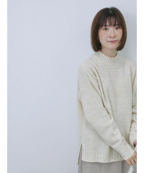 Samansa Mos2 blue（サマンサモスモスブルー）の「ヤクタッチモックネックプルオーバー（ニット/セーター・レディース・ブルー/グリーン/ベージュ/オレンジ/オフホワイト・F）」の10枚目の写真